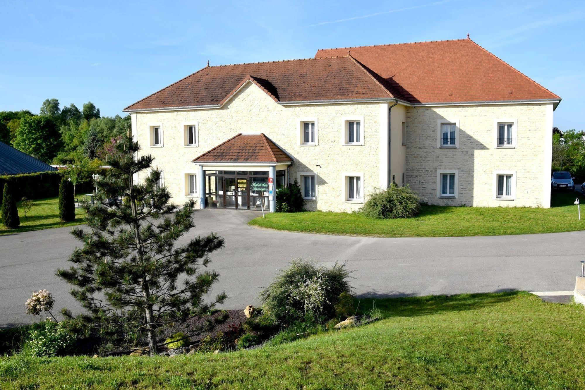 Logis Des Sources Hotel Créney-près-Troyes Kültér fotó